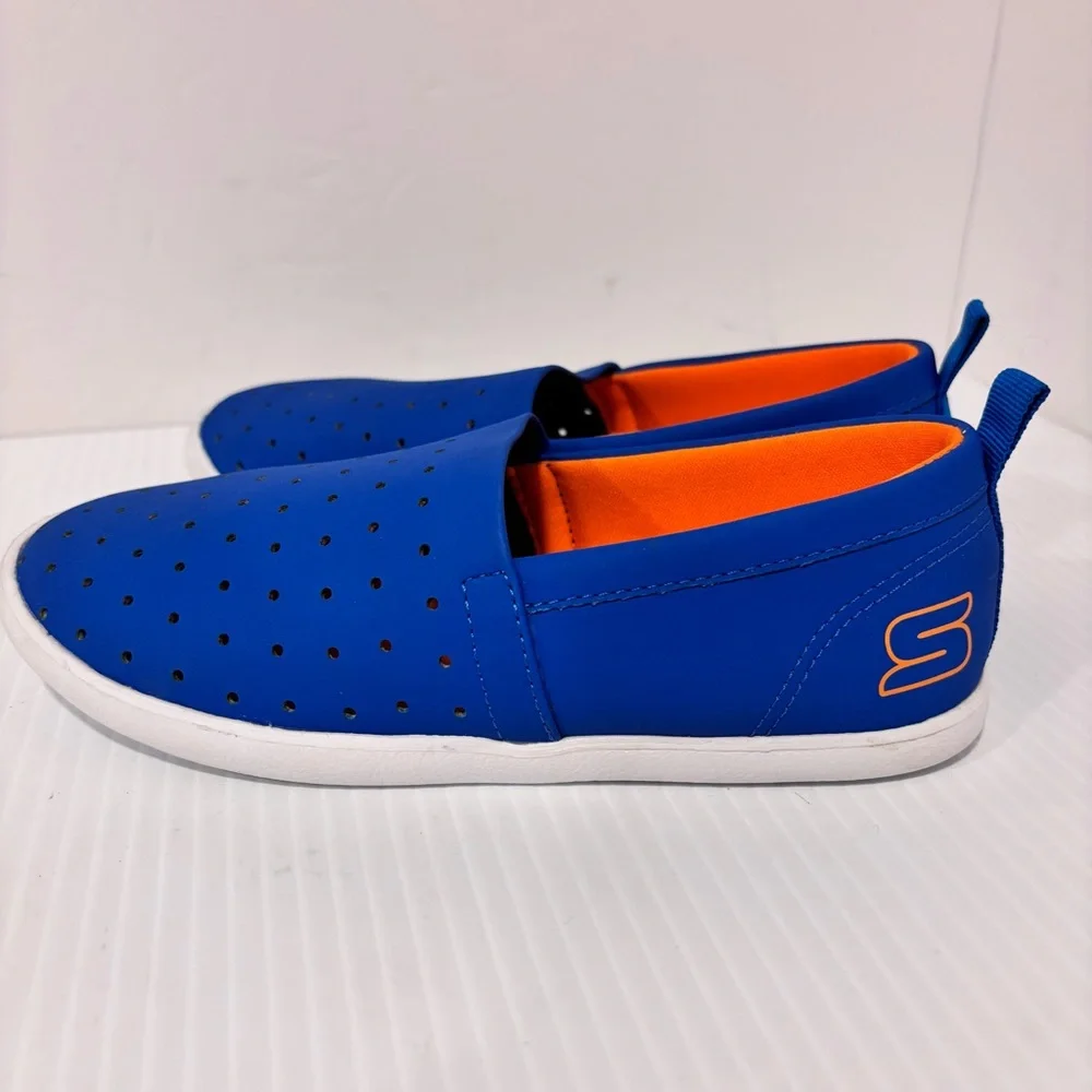 Skechers Slip on lightweight Blue kid Shoes‎ Size US 13